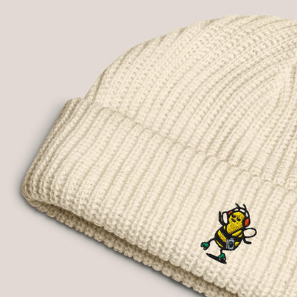 Fischermütze - Groovy Bee in Cremeweiß - Paw & Pixel Stickdesign