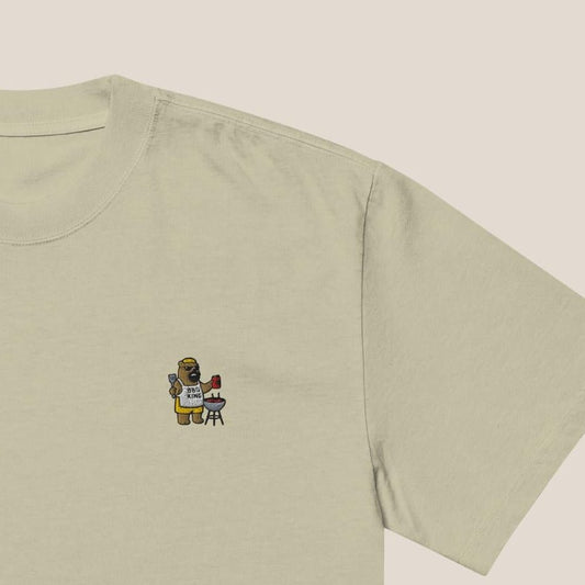 Oversized T-Shirt - BBQ Bär in Schwarz (verwaschen) - Paw & Pixel Stickdesign