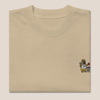 Oversized T-Shirt - BBQ Bär in Khaki (verwaschen) - Paw & Pixel Stickdesign