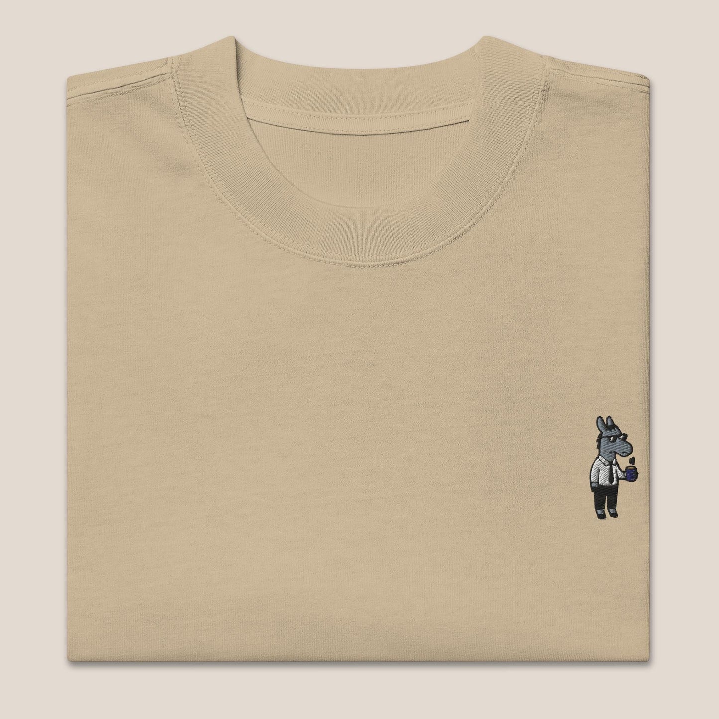 Oversized T-Shirt - Business Esel in Khaki (verwaschen) - Paw & Pixel Stickdesign