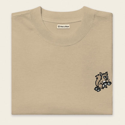Oversized T-Shirt - Coffee Junkie in Khaki - Paw & Pixel Stickdesign