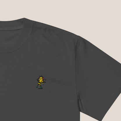 Oversized T-Shirt - Groovy Bee in Schwarz (verwaschen) - Paw & Pixel Stickdesign