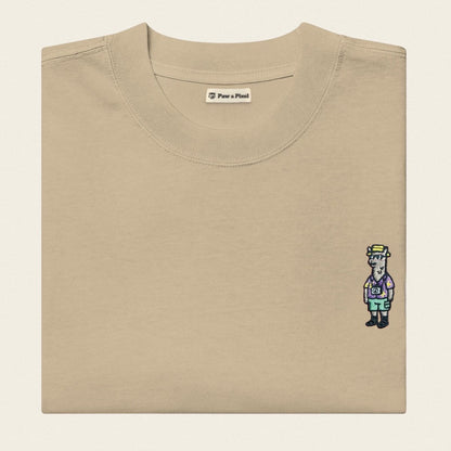 Oversized T-Shirt - Llama on Tour in Khaki - Paw & Pixel Stickdesign