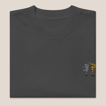 Oversized T-Shirt - Party Cat in Schwarz (verwaschen) - Paw & Pixel Stickdesign