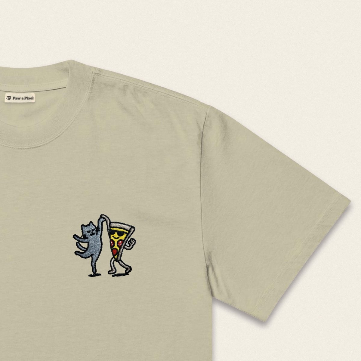Oversized T-Shirt - Party Cat in Schwarz - Paw & Pixel Stickdesign