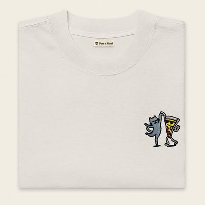 Oversized T-Shirt - Party Cat in Weiß - Paw & Pixel Stickdesign