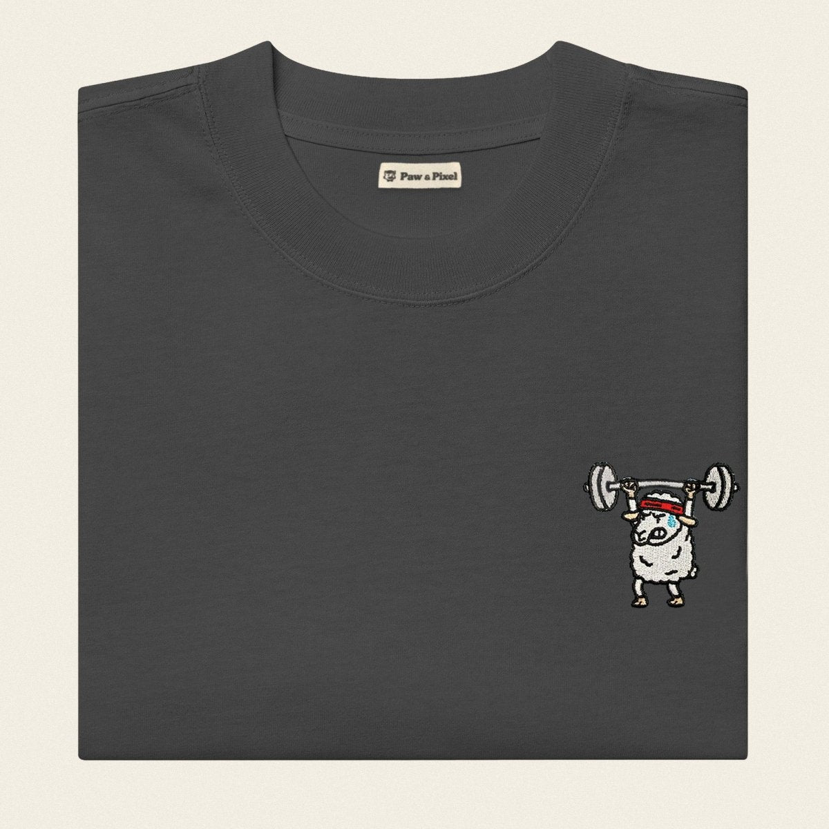 Oversized T-Shirt - Strong Sheep in Schwarz - Paw & Pixel Stickdesign